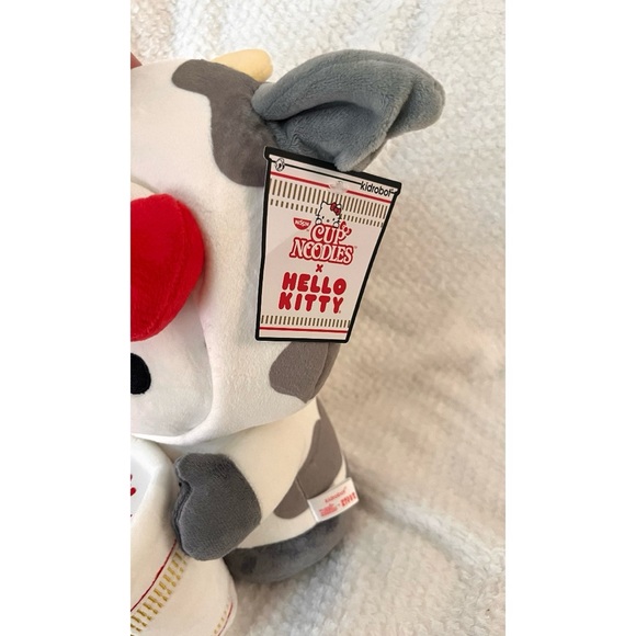 HELLO KITTY✨Cow Plush Cup of Noodles✨ - Picture 4 of 5